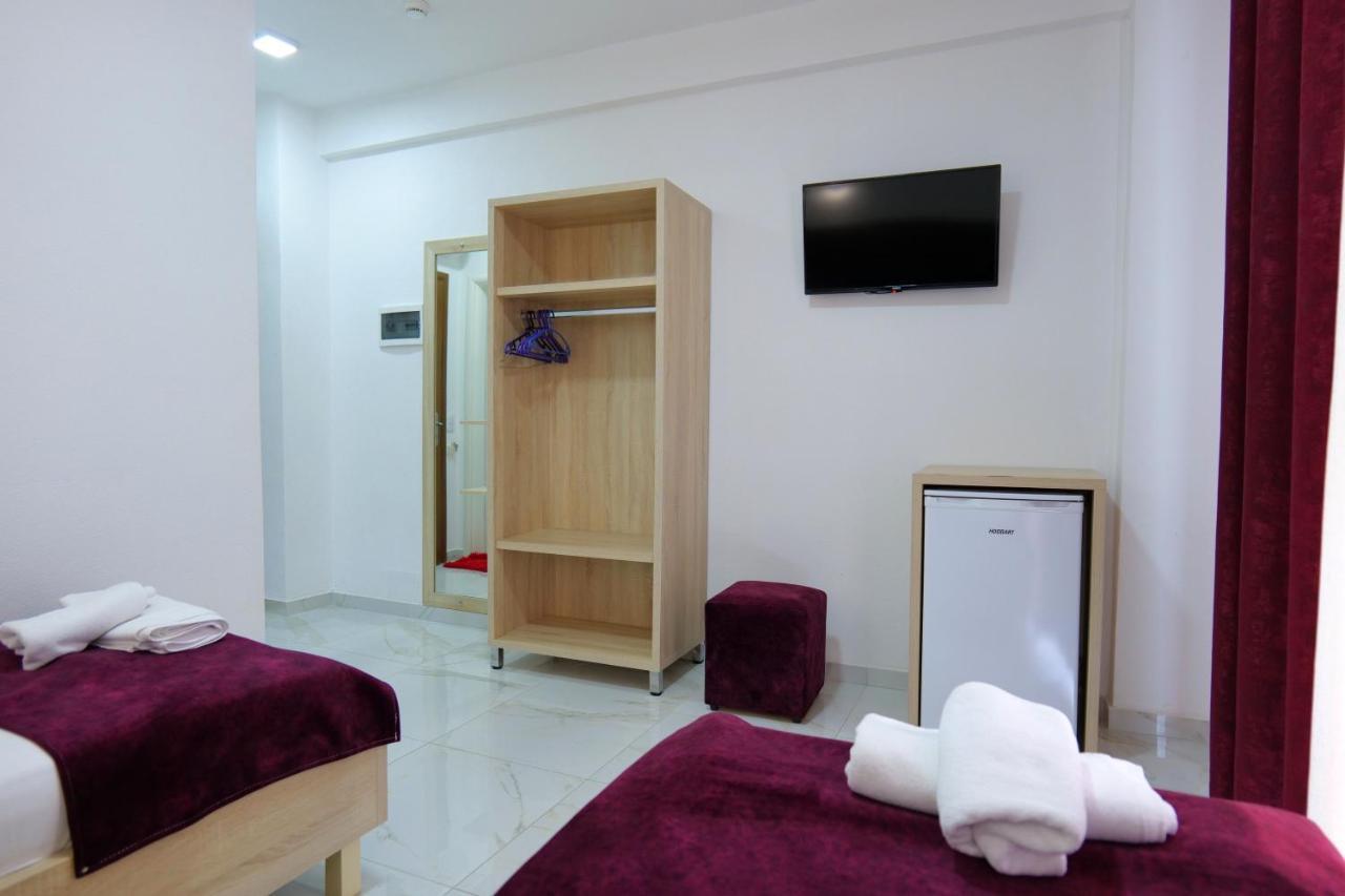 Hotel Solis Ksamil Esterno foto