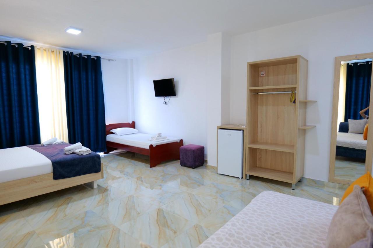 Hotel Solis Ksamil Esterno foto